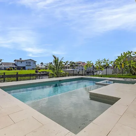 Direct Gulf Access, Luxurious Pool & Spa, Pet-Friendly - Villa Sunlit Sanctuary - Roelens